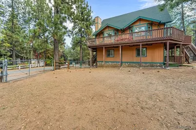 39607 Forest Road, Big Bear Lake, CA 92315 - Photo 13