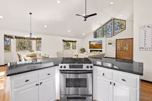 39607 Forest Rd, Big Bear Lake, CA 92315 - Photo 9