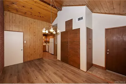 23754 Pioneer Camp Road, Crestline, CA 92325 - Photo 11