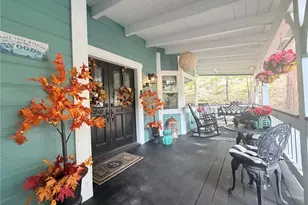 934 Teakwood Dr, Lake Arrowhead, CA 92352 - Photo 5