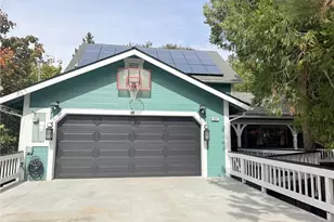 934 Teakwood Dr, Lake Arrowhead, CA 92352 - Photo 3