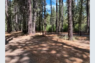 42280 Moonridge Road, Big Bear Lake, CA 92315 - Photo 11