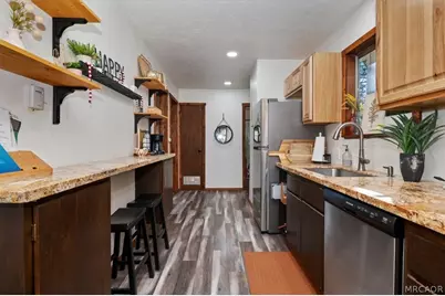 813 Maple Lane, Sugarloaf, CA 92386 - Photo 13