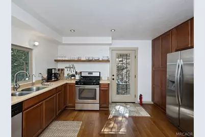 26151 Lake Forest Drive, Twin Peaks, CA 92391 - Photo 11