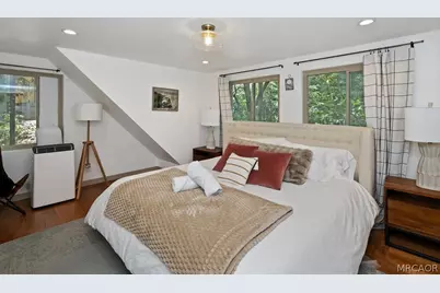 26151 Lake Forest Drive, Twin Peaks, CA 92391 - Photo 17