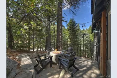 26151 Lake Forest Drive, Twin Peaks, CA 92391 - Photo 33