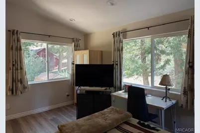 647 Lone Pine Lane, Green Valley Lake, CA 92341 - Photo 53