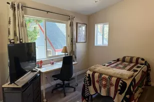647 Lone Pine Ln, Green Valley Lake, CA 92341 - Photo 23