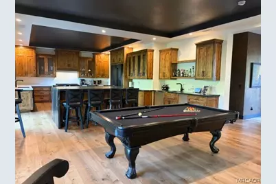 175 Mill Pond Road, Lake Arrowhead, CA 92352 - Photo 3