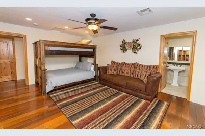46500 Minnow Lane Lane, Big Bear City, CA 92314 - Photo 11