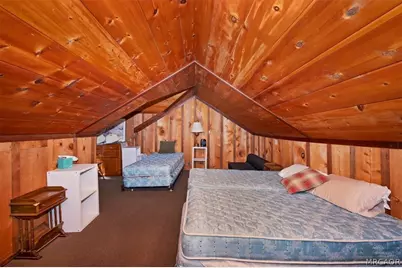 1062 Fawnskin Drive, Fawnskin, CA 92333 - Photo 19