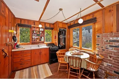 1062 Fawnskin Drive, Fawnskin, CA 92333 - Photo 31