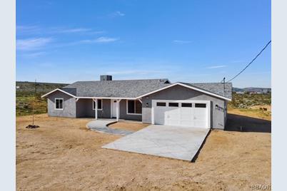 55540 Massachusetts Avenue, Landers, CA 92285 - Photo 1