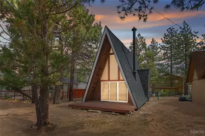 575 San Bernardino Avenue, Sugarloaf, CA 92386 - Photo 1