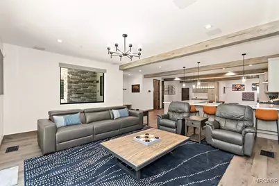 679 Summit Boulevard, Big Bear Lake, CA 92315 - Photo 31