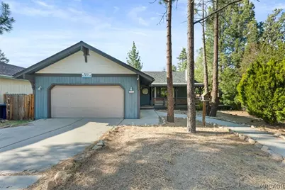 425 E Mountain View Boulevard, Big Bear City, CA 92314 - Photo 1