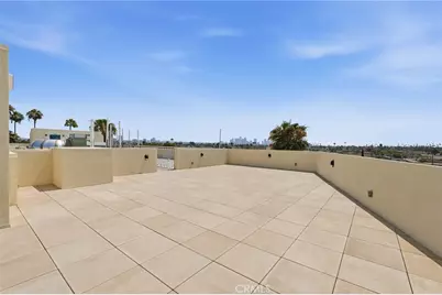 1818 S Norton Avenue #402, Los Angeles, CA 90018 - Photo 19