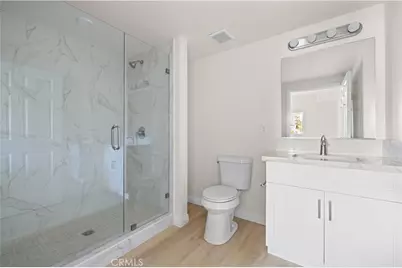 1818 S Norton Avenue #310, Los Angeles, CA 90018 - Photo 11