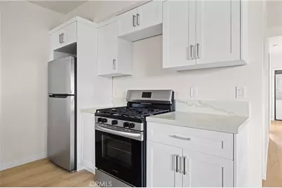 1818 S Norton Avenue #307, Los Angeles, CA 90018 - Photo 13