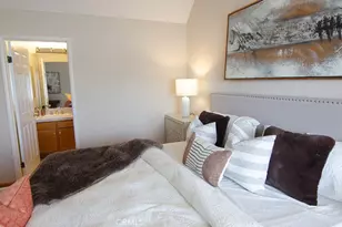 240 S Mentor, Pasadena, CA 91106 - Photo 7