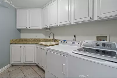 7038 Harvest Lane, Riverside, CA 92506 - Photo 25