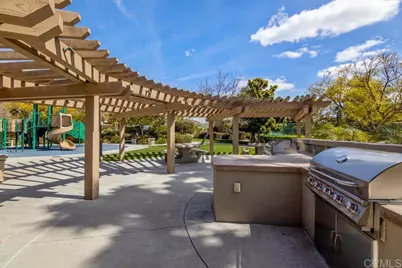 3609 Buck Ridge Avenue, Carlsbad, CA 92010 - Photo 17