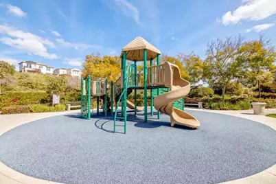 3609 Buck Ridge Avenue, Carlsbad, CA 92010 - Photo 15