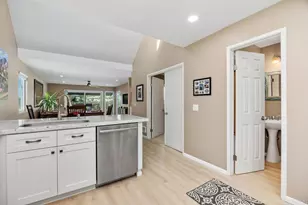 7559 Gibraltar St, Carlsbad, CA 92009 - Photo 5