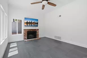 1999 E Pointe Ave, Carlsbad, CA 92008 - Photo 17