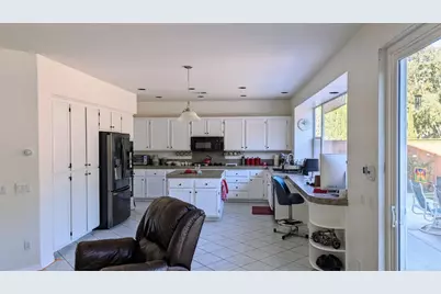 1418 Woodhaven Drive, Oceanside, CA 92056 - Photo 3