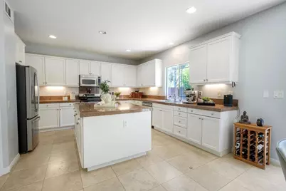 43020 Bigh Ct, Temecula, CA 92592 - Photo 11