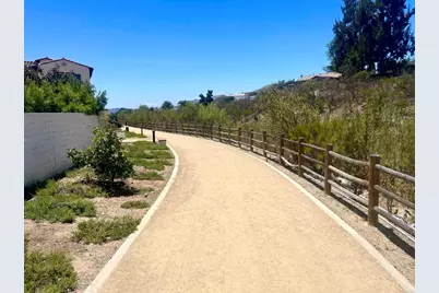 2068 Golden Circle Drive, Escondido, CA 92026 - Photo 9