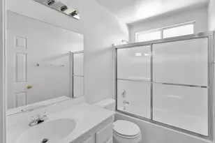 13523 Merry Oaks, Victorville, CA 92392 - Photo 33