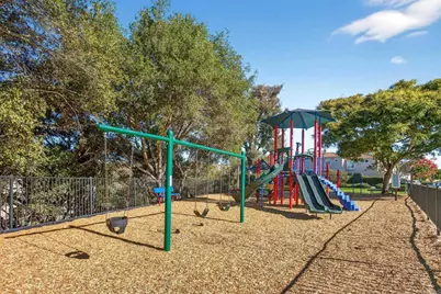 5572 Foxtail Loop, Carlsbad, CA 92010 - Photo 5