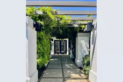 107 Harbor Woods Place, Newport Beach, CA 92660 - Photo 15