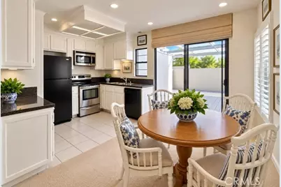 107 Harbor Woods Place, Newport Beach, CA 92660 - Photo 5