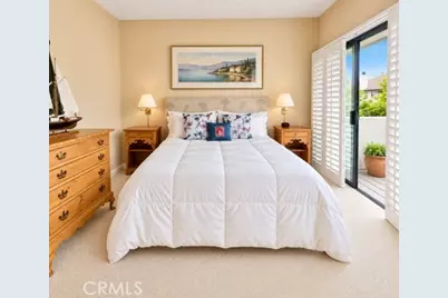 107 Harbor Woods Place, Newport Beach, CA 92660 - Photo 9