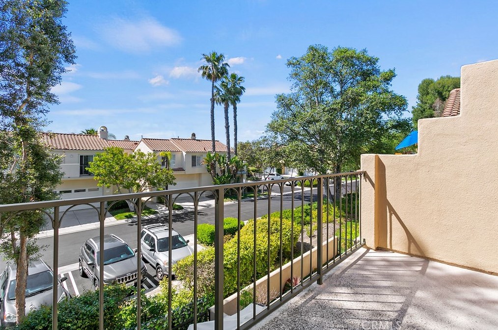 44 Fleurance St, Laguna Beach CA  92677-9023 exterior