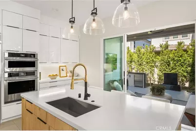 211 Brackens, Lake Forest, CA 92630 - Photo 17