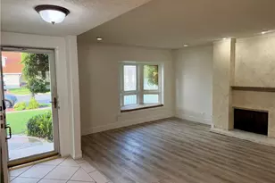 5302 Kenilworth, Huntington Beach, CA 92649 - Photo 7