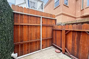 207 Baltimore Ave, Huntington Beach, CA 92648 - Photo 29