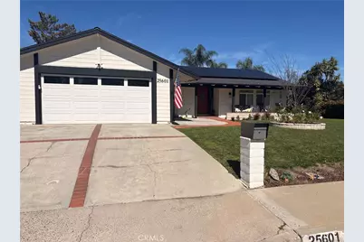 25601 Chrisanta, Mission Viejo, CA 92691 - Photo 3