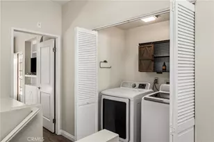 57 Santa Barbara Ct, Lake Forest, CA 92610 - Photo 37