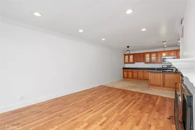 911 N Kings Road #319, West Hollywood, CA 90069 - Photo 13