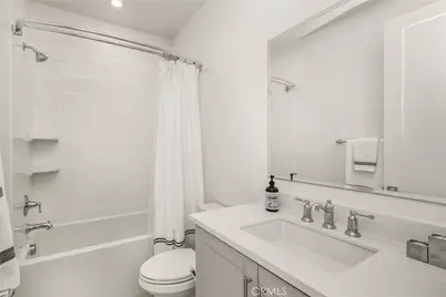 201 Lynx, Irvine, CA 92618 - Photo 9