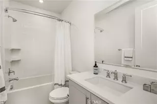 201 Lynx, Irvine, CA 92618 - Photo 9
