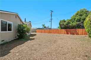 805 S Oakhaven, Anaheim, CA 92804 - Photo 33