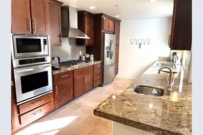 332 5th Street, Huntington Beach, CA 92648 - Photo 3