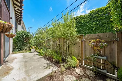 2322 Palos Verdes Drive #106, Palos Verdes Estates, CA 90274 - Photo 25