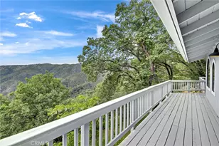 30396 Live Oak Dr, Running Springs, CA 92382 - Photo 15